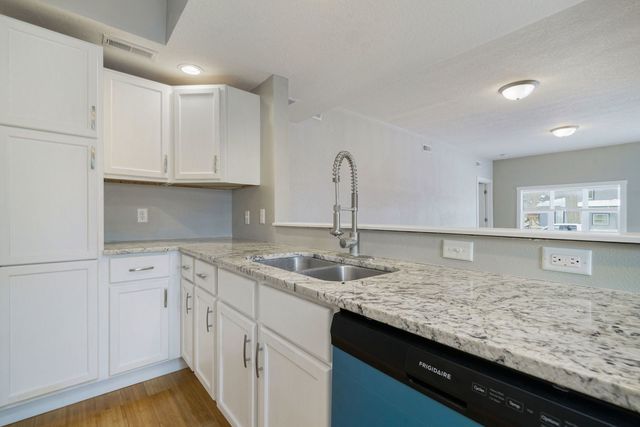 1104 S 4th Street, Oregon, IL 61061