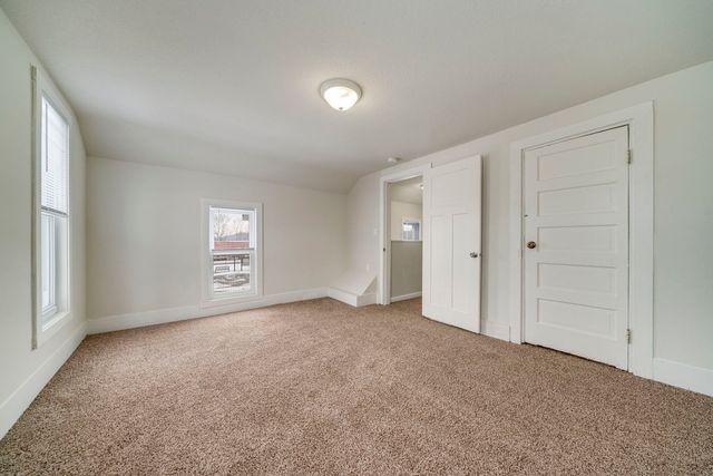 1104 S 4th Street, Oregon, IL 61061