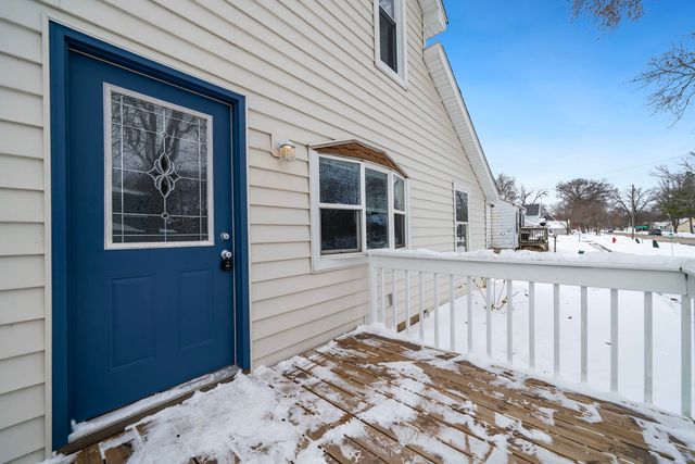 1104 S 4th Street, Oregon, IL 61061