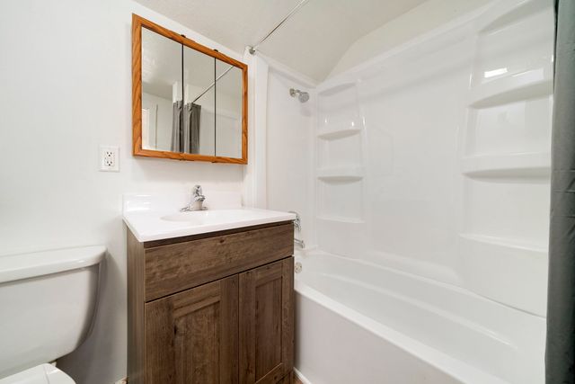 1104 S 4th Street, Oregon, IL 61061