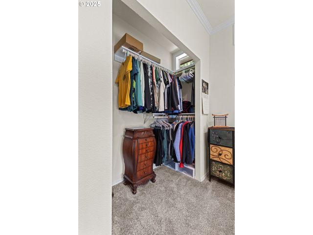 565 SHOREPINES Ct, Coos Bay, OR 97420