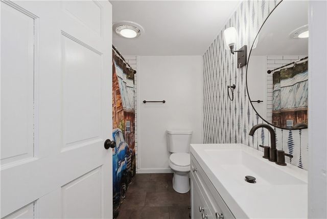 24 Seymour Street, Warren, RI 02885