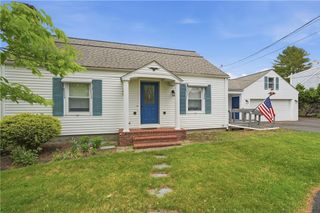 24 Seymour Street, Warren, RI 02885