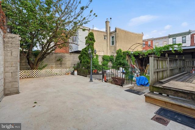 521 MIFFLIN ST, Philadelphia, PA 19148