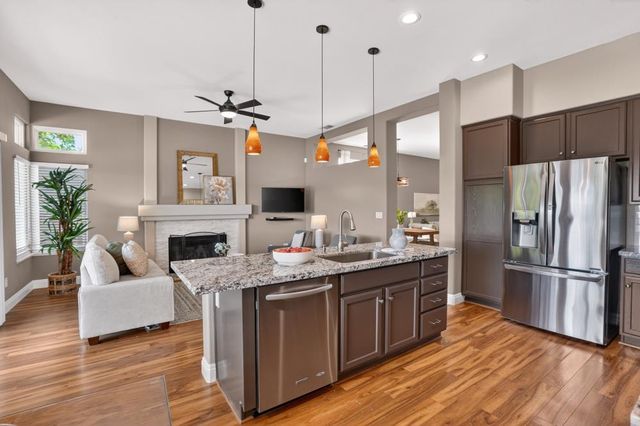 1973 Hunter Dr, Rocklin, CA 95765