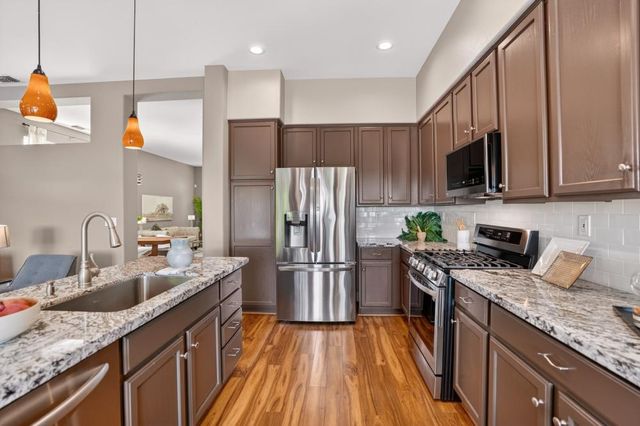 1973 Hunter Dr, Rocklin, CA 95765