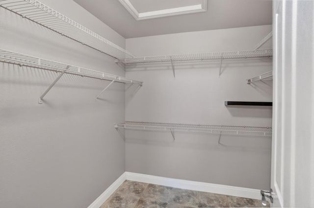 1973 Hunter Dr, Rocklin, CA 95765