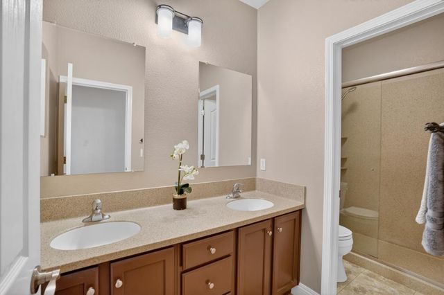 1973 Hunter Dr, Rocklin, CA 95765