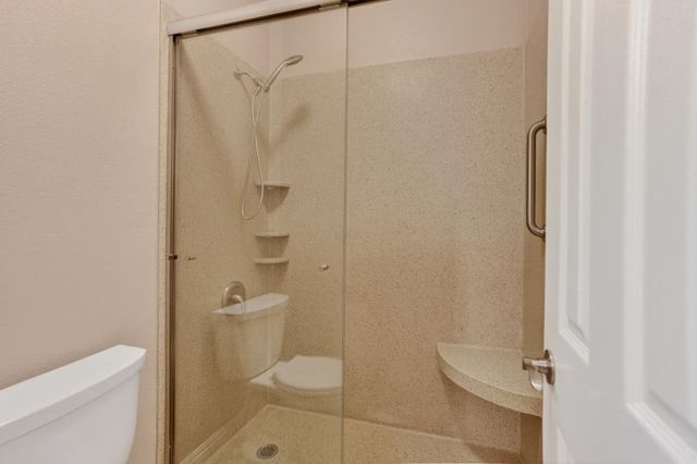 1973 Hunter Dr, Rocklin, CA 95765