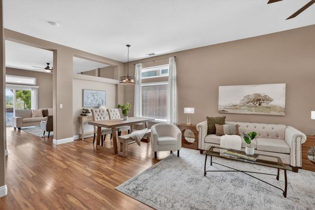 1973 Hunter Dr, Rocklin, CA 95765