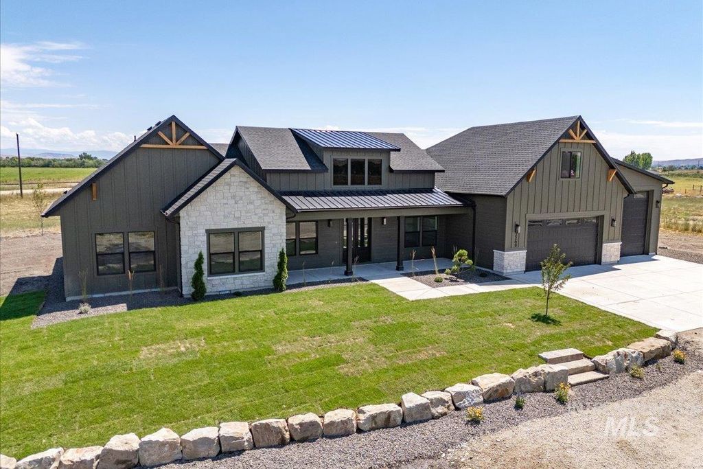 2240 Little Rock Rd, Emmett, ID 83617