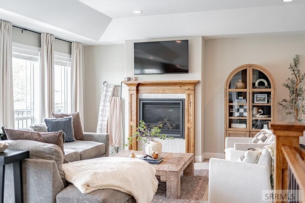 Image 10 of property listing at 440 N 3846 E, Rigby, ID 83442