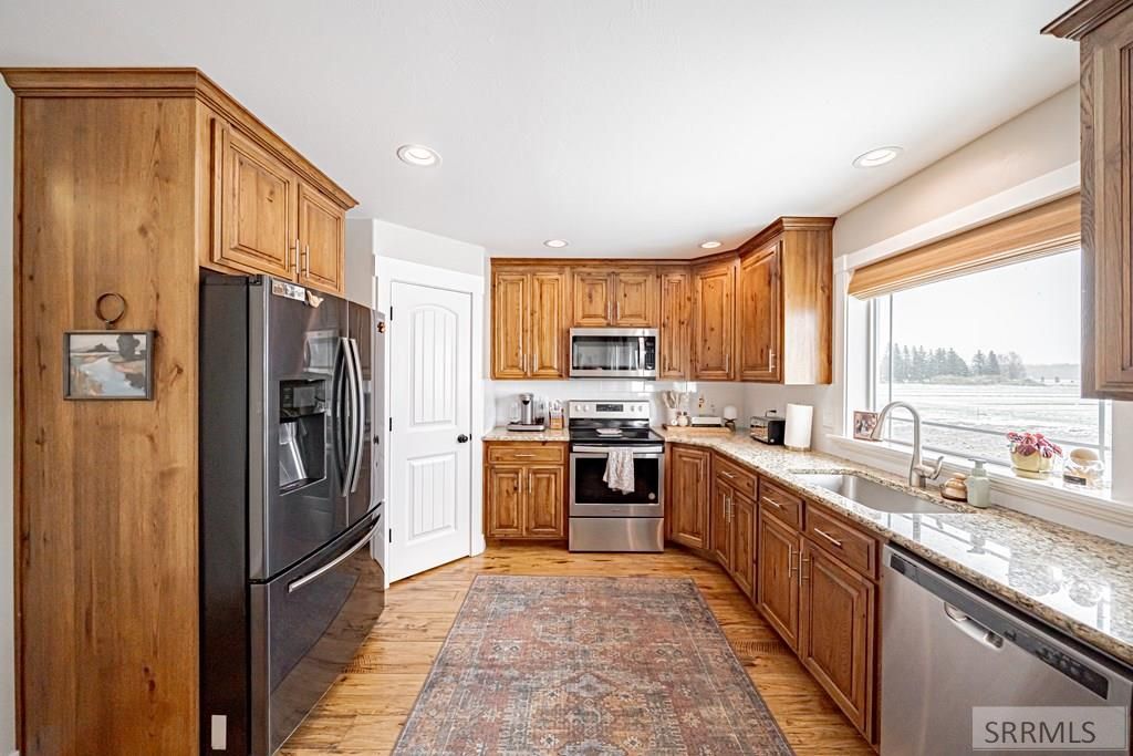 Image 13 of property listing at 440 N 3846 E, Rigby, ID 83442