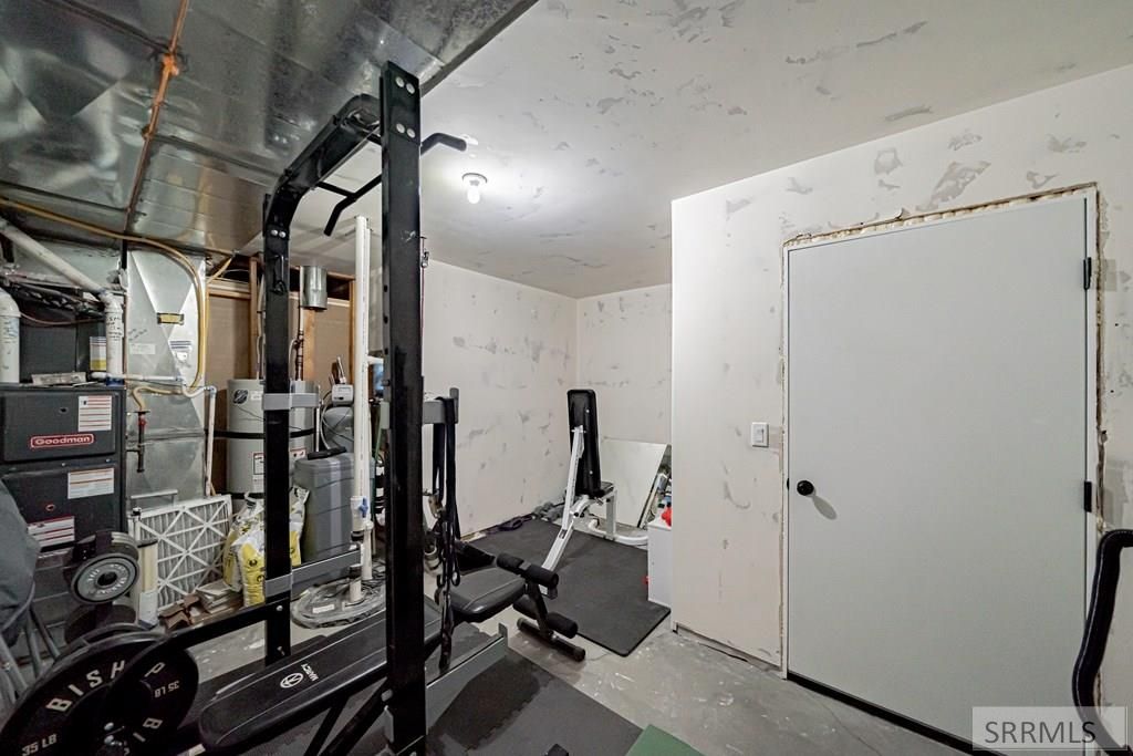 Image 42 of property listing at 440 N 3846 E, Rigby, ID 83442