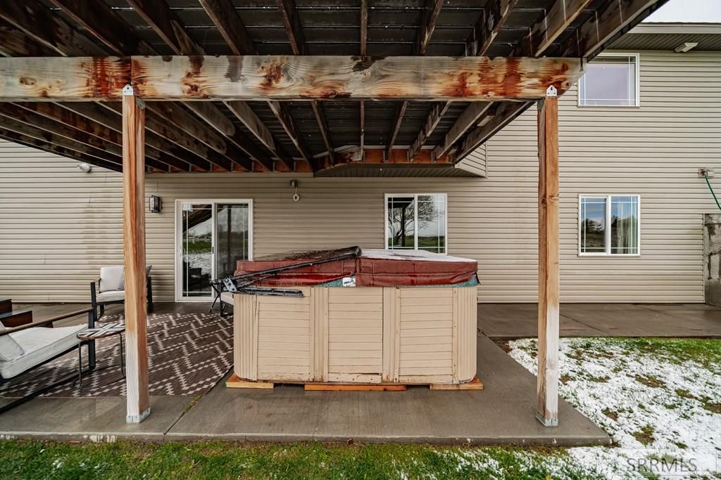 Image 49 of property listing at 440 N 3846 E, Rigby, ID 83442