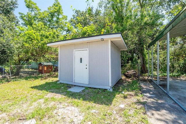 689 BETHUNE AVENUE, Winter Garden, FL 34787