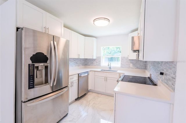 689 BETHUNE AVENUE, Winter Garden, FL 34787