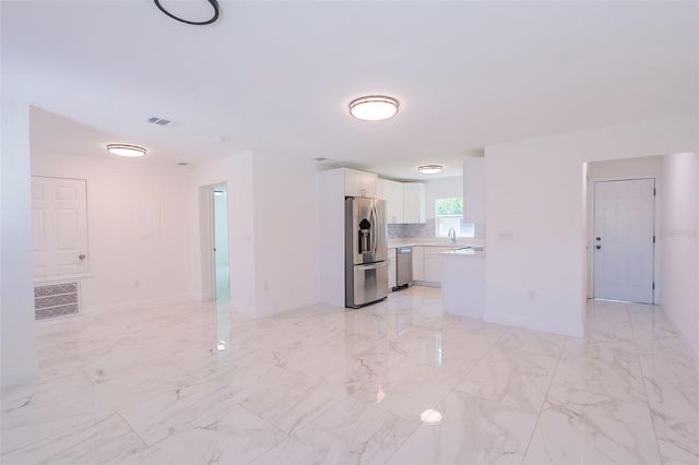 689 BETHUNE AVENUE, Winter Garden, FL 34787