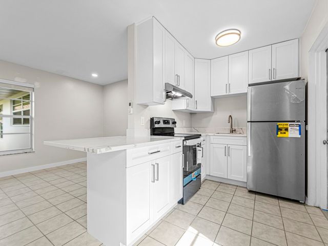 854 Bougainvillea Lane 3, Vero Beach, FL 32963