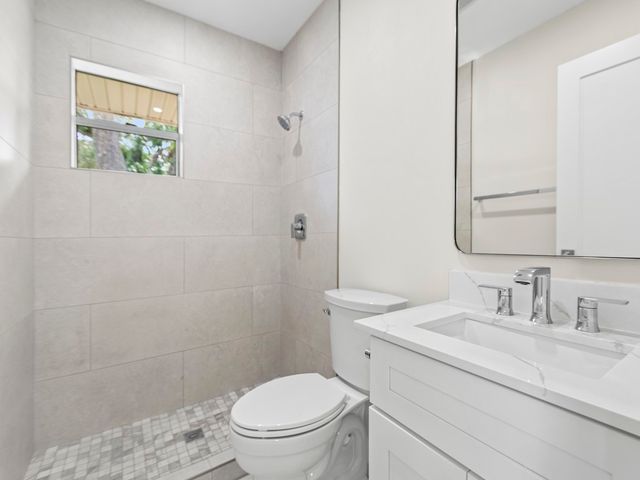 854 Bougainvillea Lane 3, Vero Beach, FL 32963