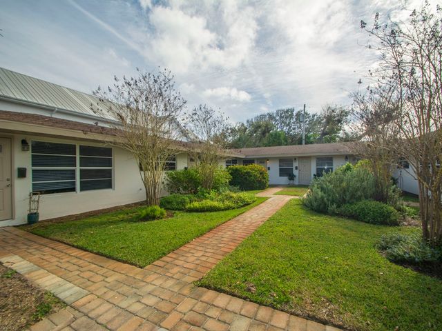 854 Bougainvillea Lane 3, Vero Beach, FL 32963