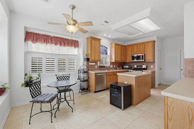 102 Wimberly Way, Conroe, TX 77385