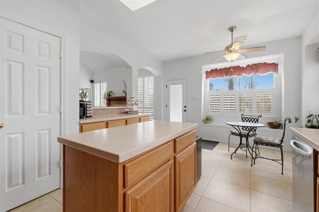 102 Wimberly Way, Conroe, TX 77385