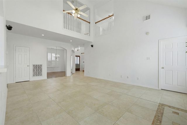 102 Wimberly Way, Conroe, TX 77385