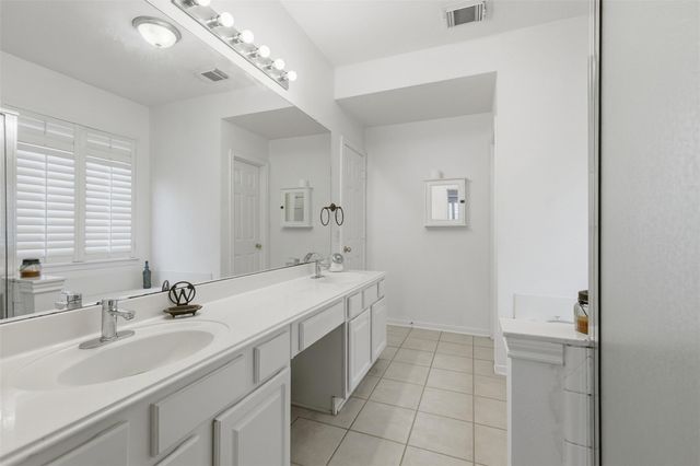 102 Wimberly Way, Conroe, TX 77385