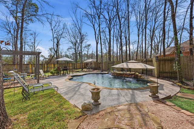 102 Wimberly Way, Conroe, TX 77385
