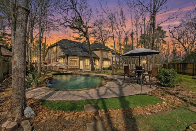 102 Wimberly Way, Conroe, TX 77385