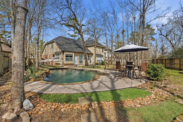 102 Wimberly Way, Conroe, TX 77385