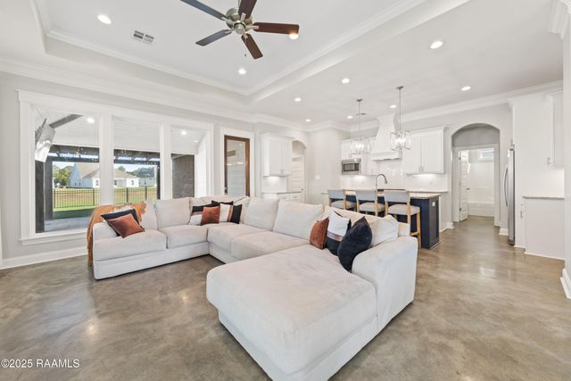 127 Ella Hill Street, Maurice, LA 70555