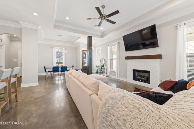 127 Ella Hill Street, Maurice, LA 70555