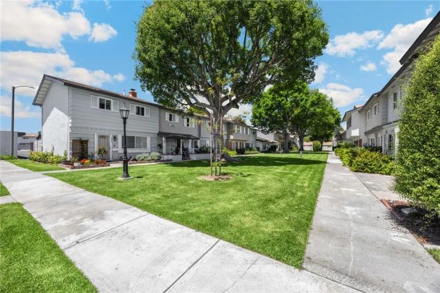 9579 Adams, Huntington Beach, CA 92646