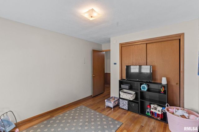 2552 37th Avenue, Rock Island, IL 61201