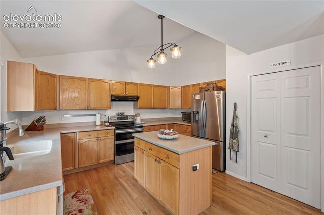 6890 Blazing Trail Drive, Colorado Springs, CO 80922