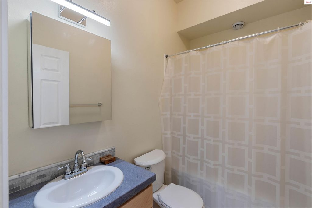 205 Ullr Drive, Sandpoint, ID 83864 photo 25