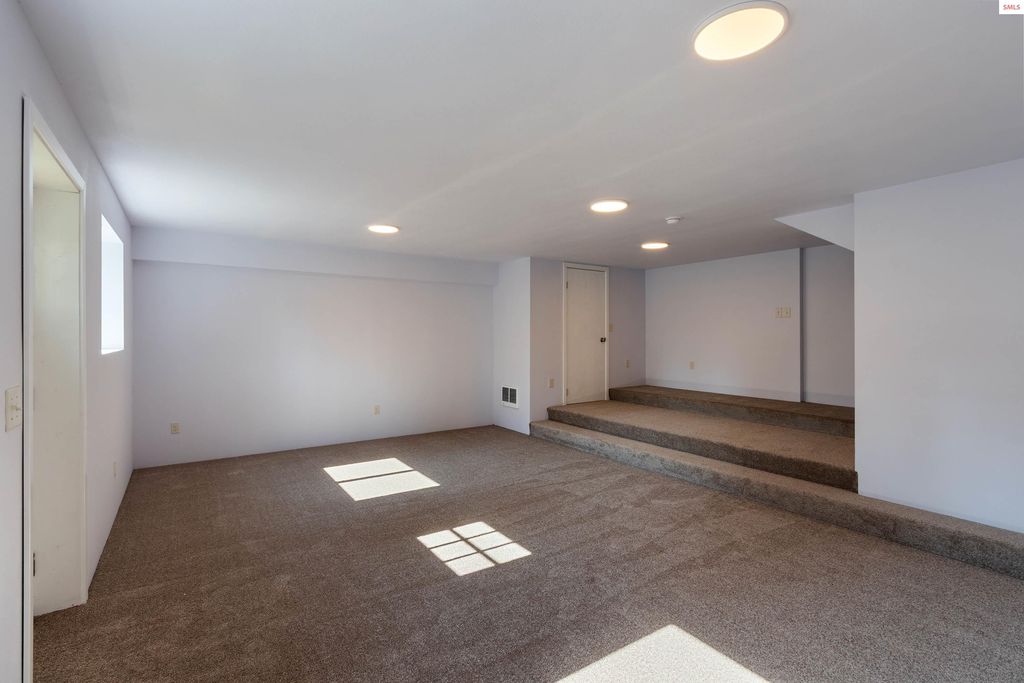 205 Ullr Drive, Sandpoint, ID 83864 photo 37