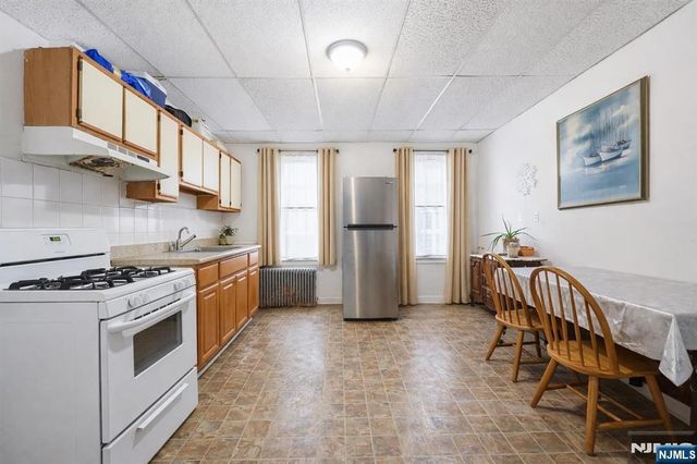 509 Monastery Place, Union City, NJ 07087