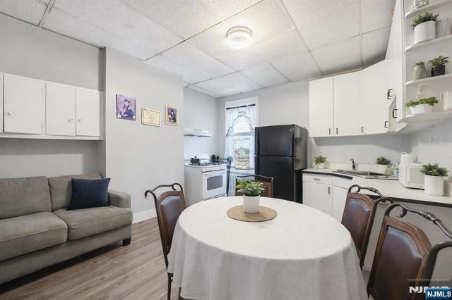 509 Monastery Place, Union City, NJ 07087