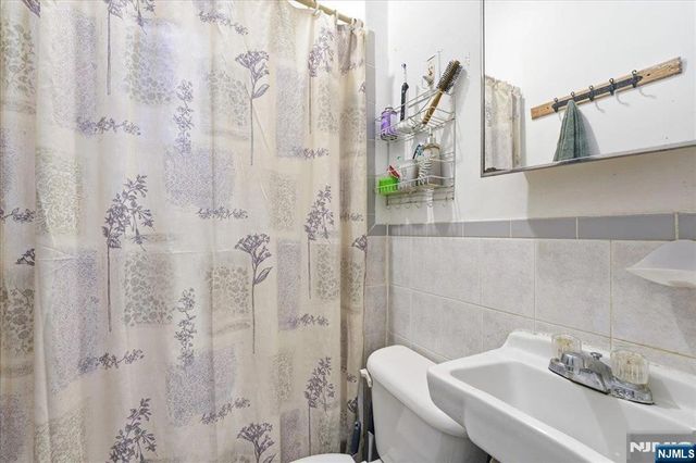 509 Monastery Place, Union City, NJ 07087