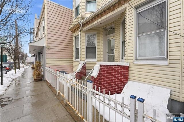 509 Monastery Place, Union City, NJ 07087