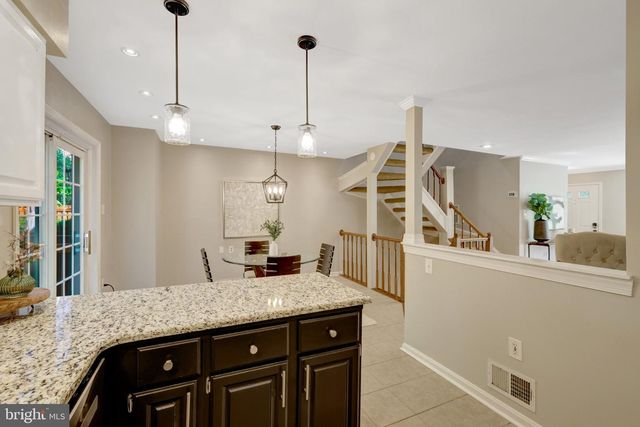 11992 SENTINEL POINT CT, Reston, VA 20191