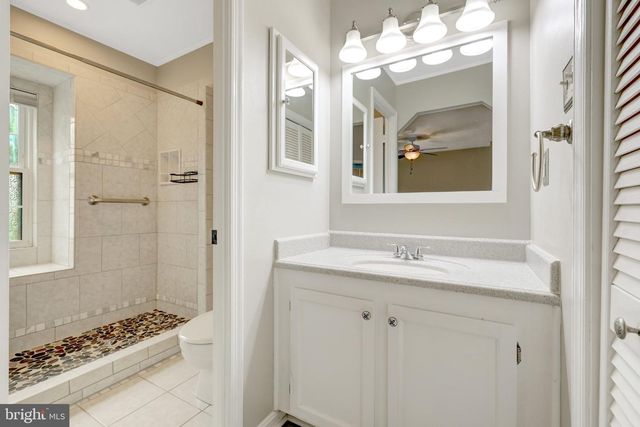 11992 SENTINEL POINT CT, Reston, VA 20191