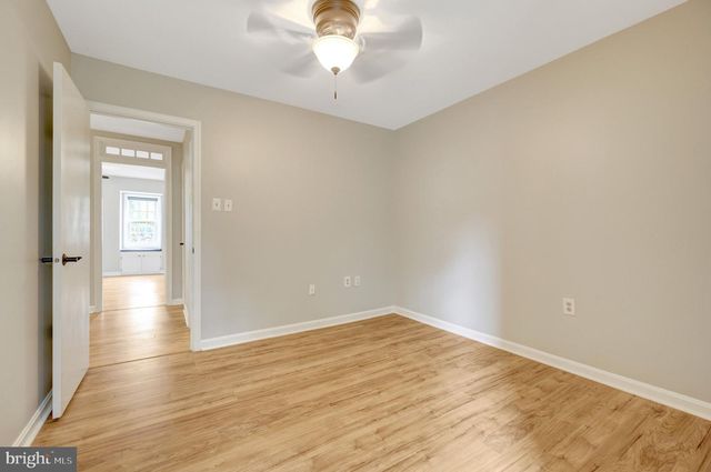 11992 SENTINEL POINT CT, Reston, VA 20191