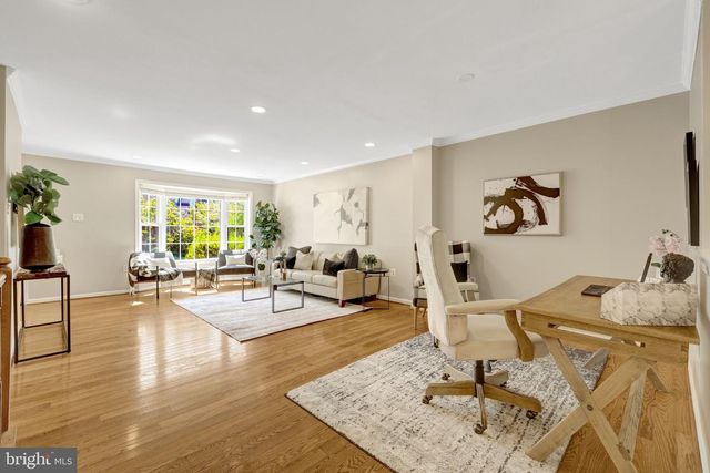 11992 SENTINEL POINT CT, Reston, VA 20191