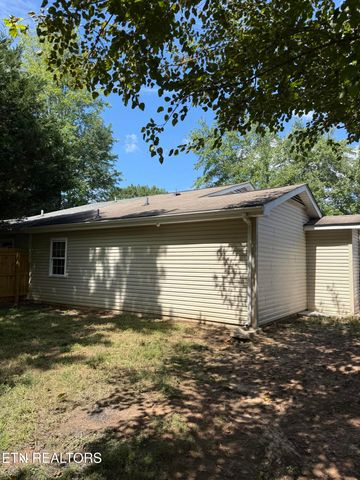 7508 Chatham Circle, Knoxville, TN 37909