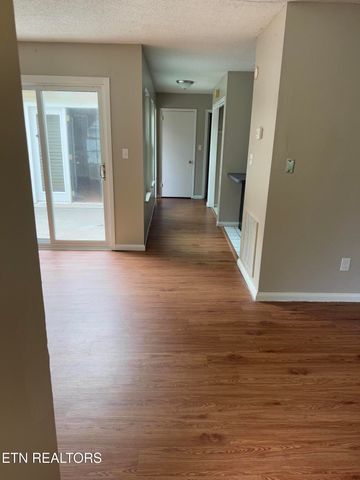 7508 Chatham Circle, Knoxville, TN 37909