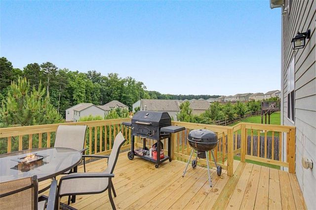 7364 Stone Bluff Drive, Douglasville, GA 30134